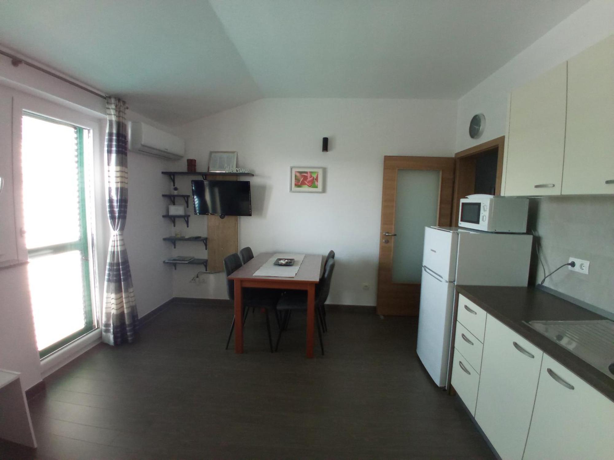 Villa Luce Apartment House Karlobag Bagian luar foto