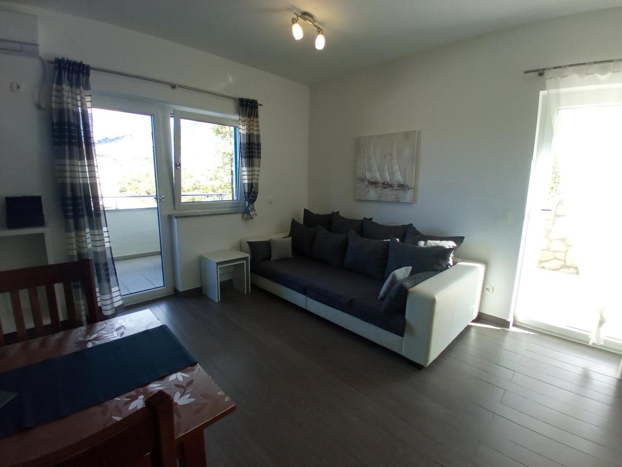 Villa Luce Apartment House Karlobag Bagian luar foto