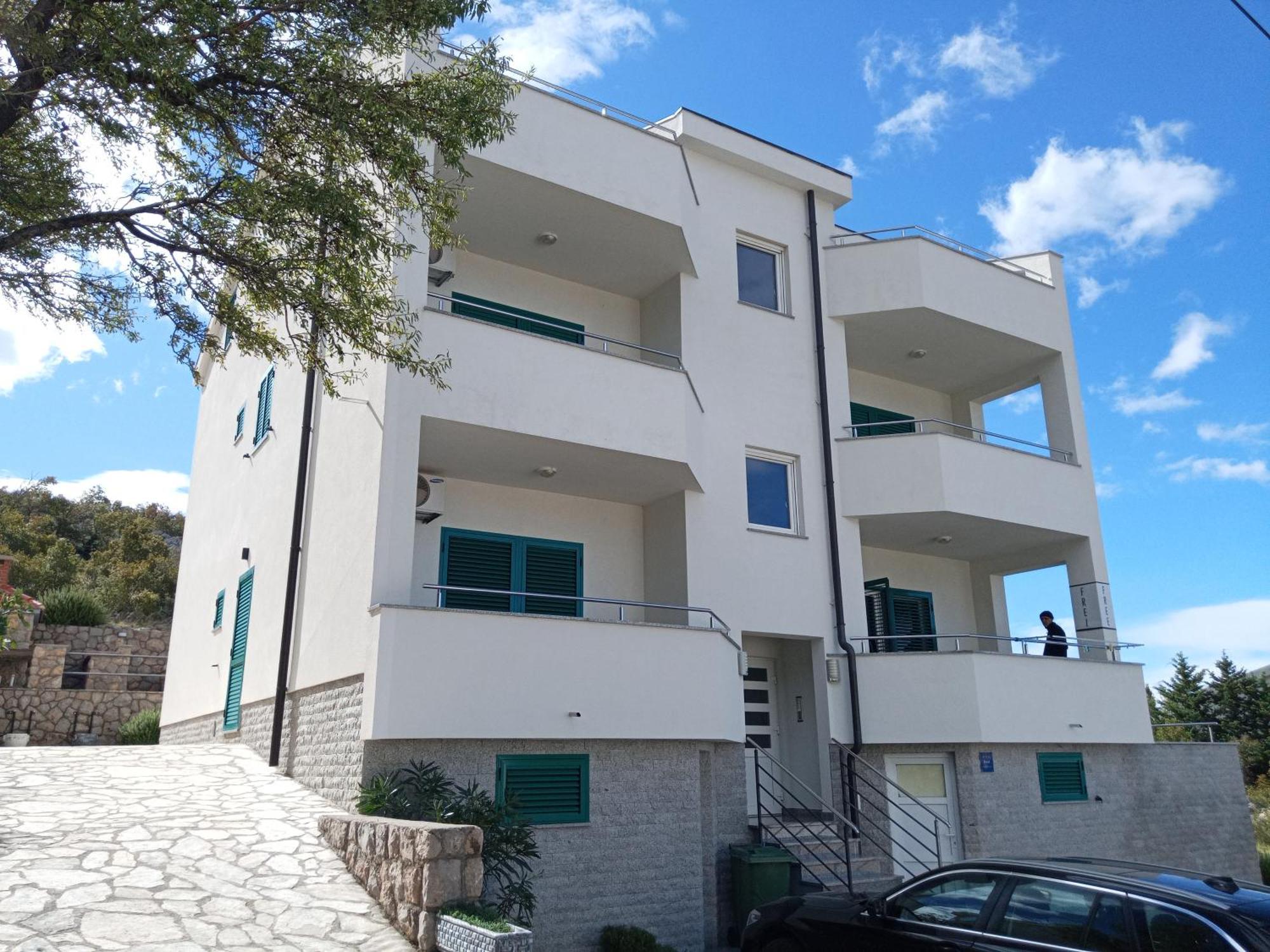 Villa Luce Apartment House Karlobag Bagian luar foto